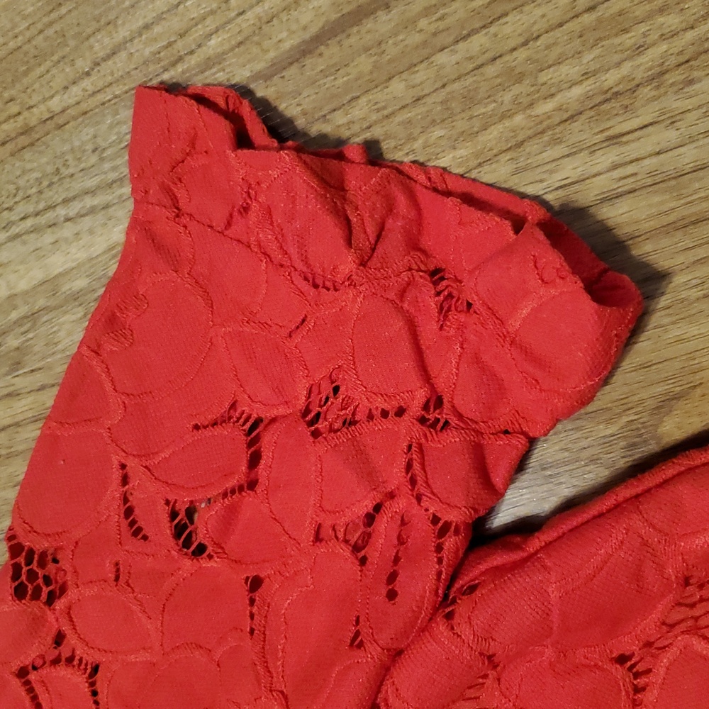 Monteau Red Lace Eyelet Top Womens Size S - Picture 5 of 16